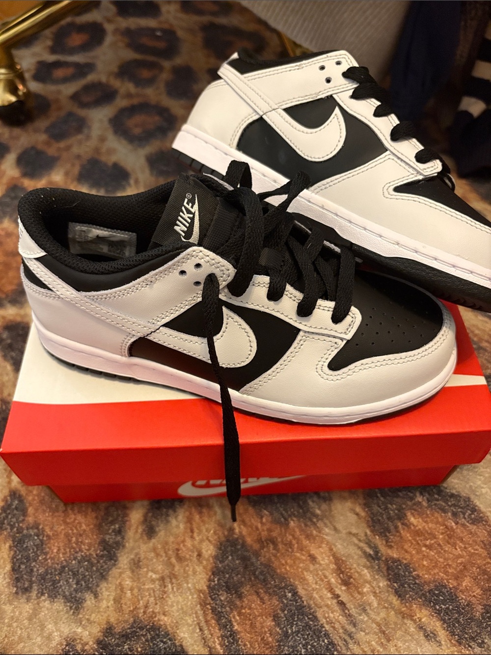 Nike Kids dunk low black/platinum. New in box